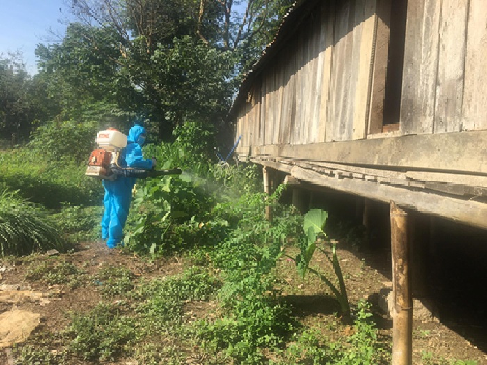 Khẩn trương dập ổ dịch bạch hầu tại Buôn Dranh A, xã Đắk Liêng