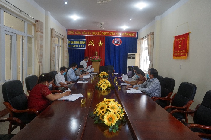 Thường trực Hội đồng nhân dân huyện Lắk tổ chức họp để chuẩn bị  các nội dung cho kỳ họp thứ Nhất HĐND huyện khóa XII, nhiệm kỳ 2021 - 2026