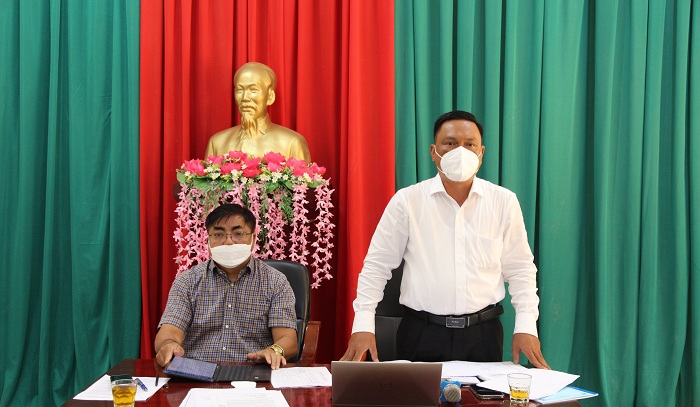 UBND huyện Lắk họp thông qua một số nội dung quan trọng