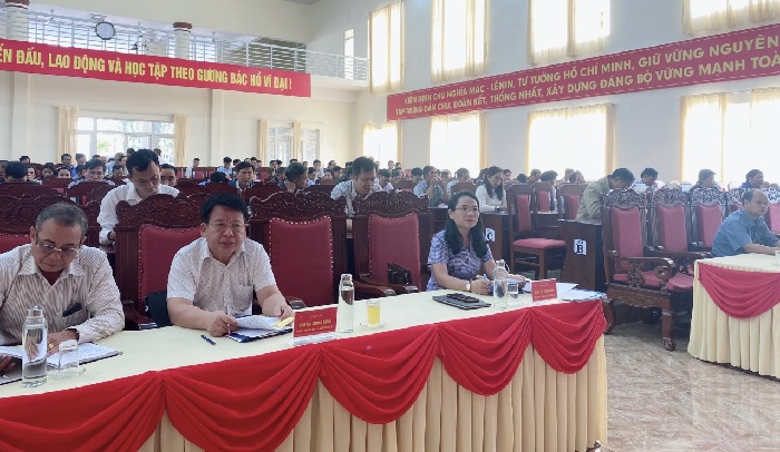 Đảng bộ huyện Lắk tổ chức Hội nghị phổ biến, tuyên truyền các văn bản  của Đảng các cấp