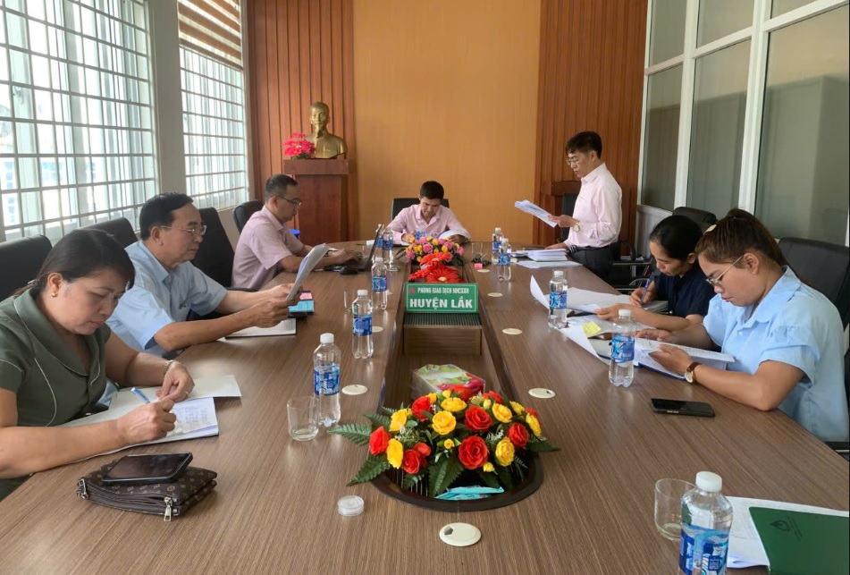 Ngân hàng chính sách xã hội huyện tổ chức họp giao ban các hội đoàn thể nhận ủy thác quý I năm 2025